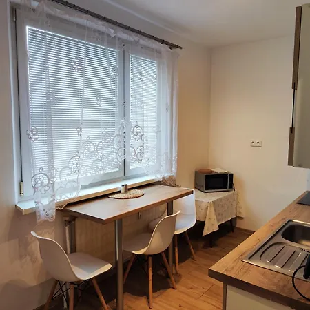 Apartman Blizko Hlavnej Stanice A Centra Mesta